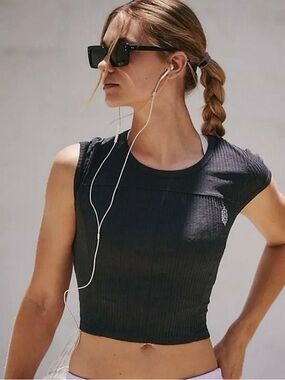 FP Movement Tempo Ribbed Baby Tee NWT Size S Free People Crop Top